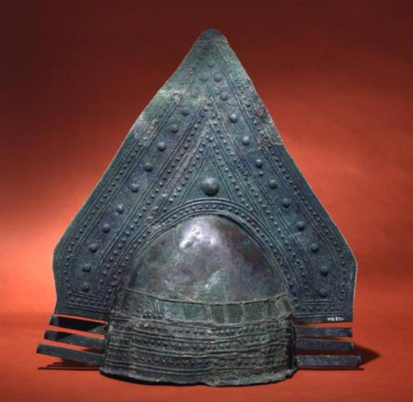 щлем-8в до н.э. -этрус-шлем
